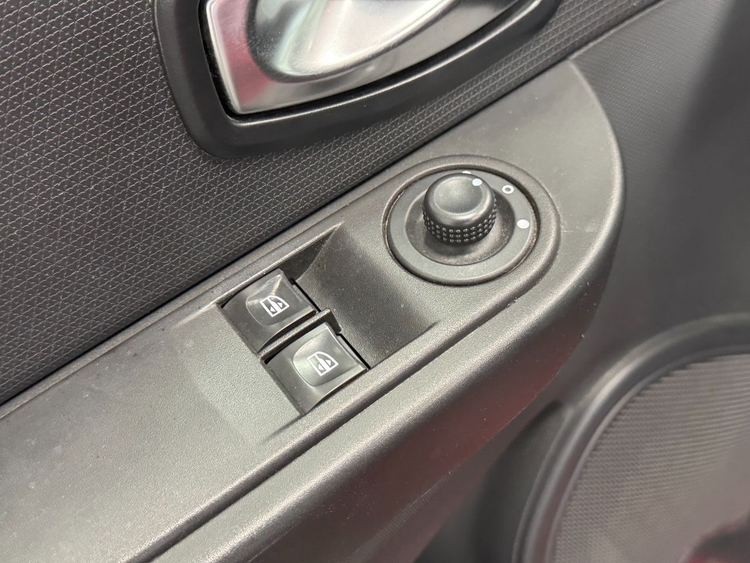 Renault Clio CLIO foto 16