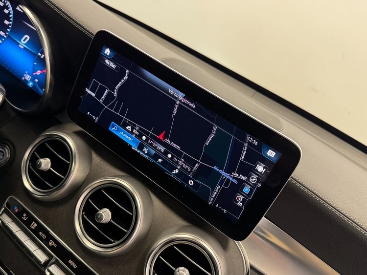 Mercedes GLC Coupé GLC 300D AMG foto 33