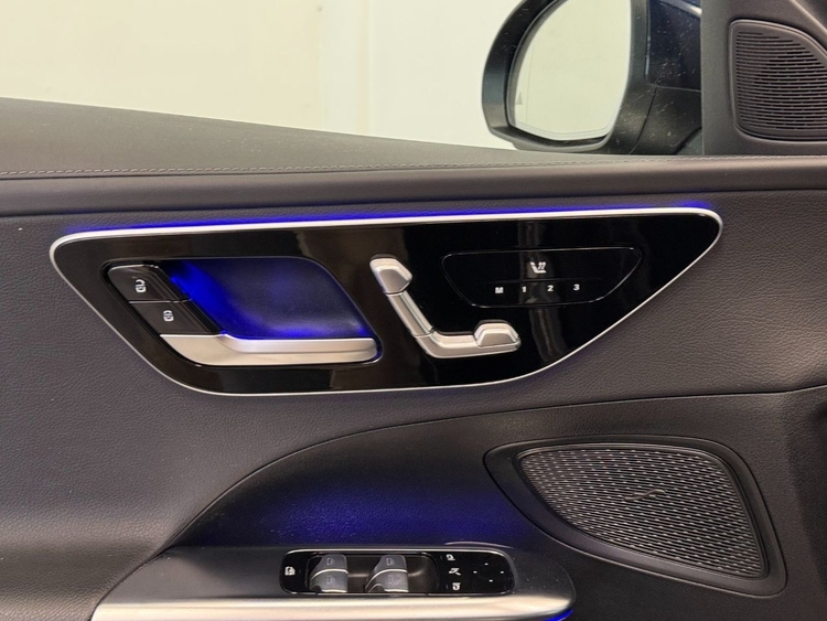 Mercedes Clase C 300 E AMG  foto 16