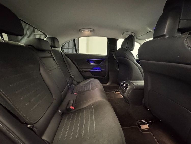 Mercedes Clase C 300 E AMG  foto 46