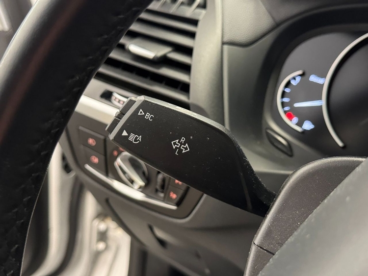 BMW X3 XDRIVE 20D foto 18