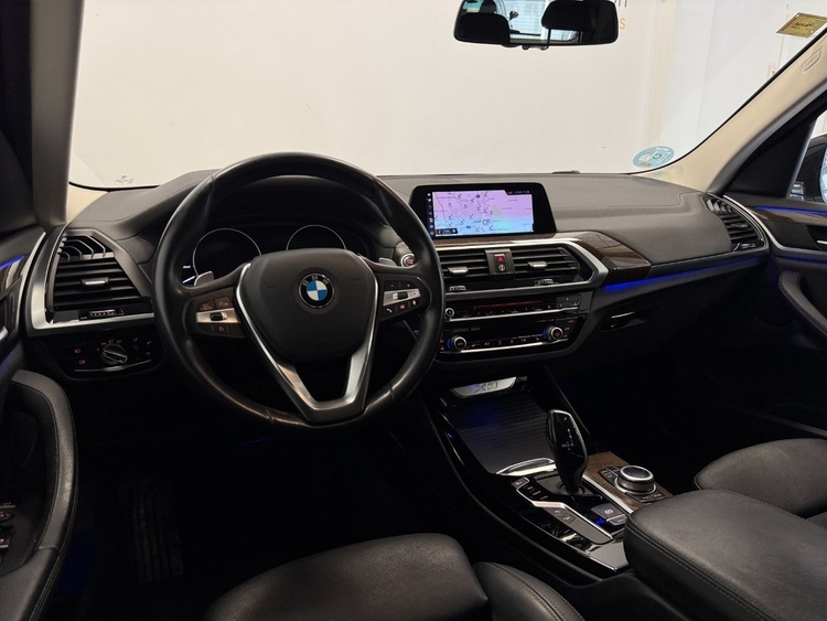 BMW X3 XDRIVE 20D foto 9