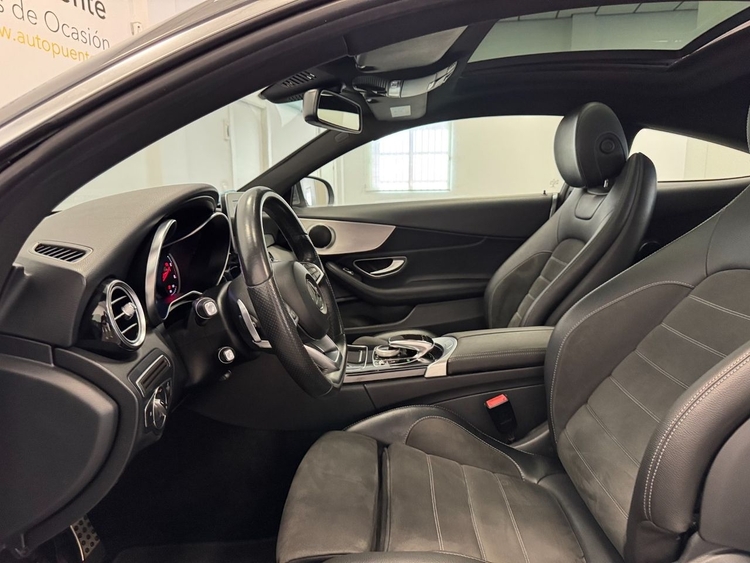 Mercedes Clase C COUPÉ 220D AMG foto 12