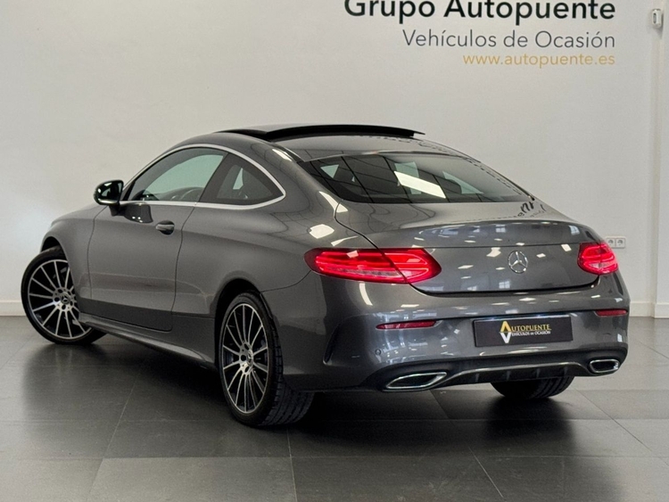Mercedes Clase C COUPÉ 220D AMG foto 5