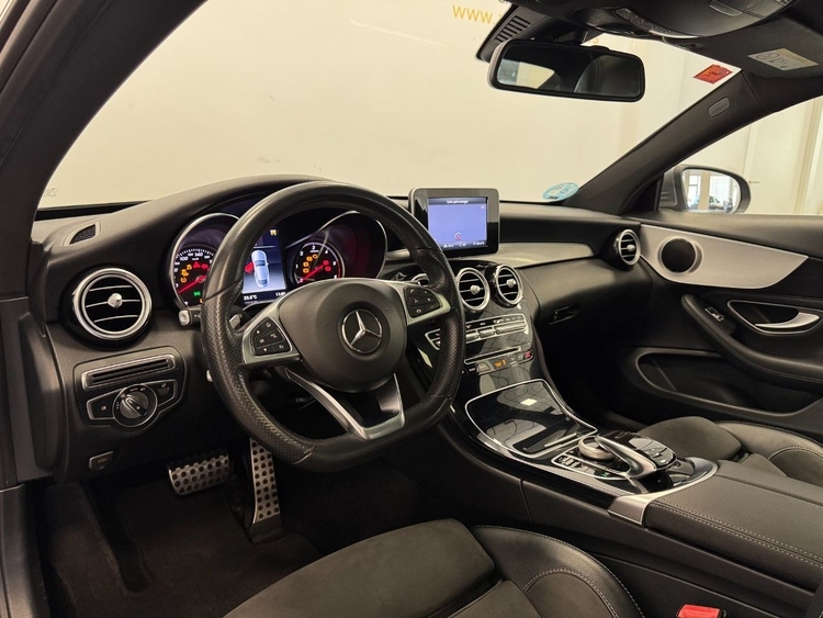 Mercedes Clase C COUPÉ 220D AMG foto 8