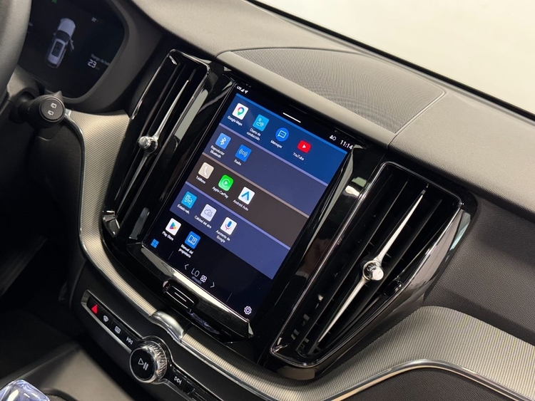 Volvo XC60 T6 RECHARGE PLUS DARK AUTO foto 31