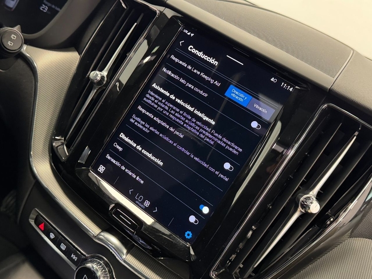 Volvo XC60 T6 RECHARGE PLUS DARK AUTO foto 34