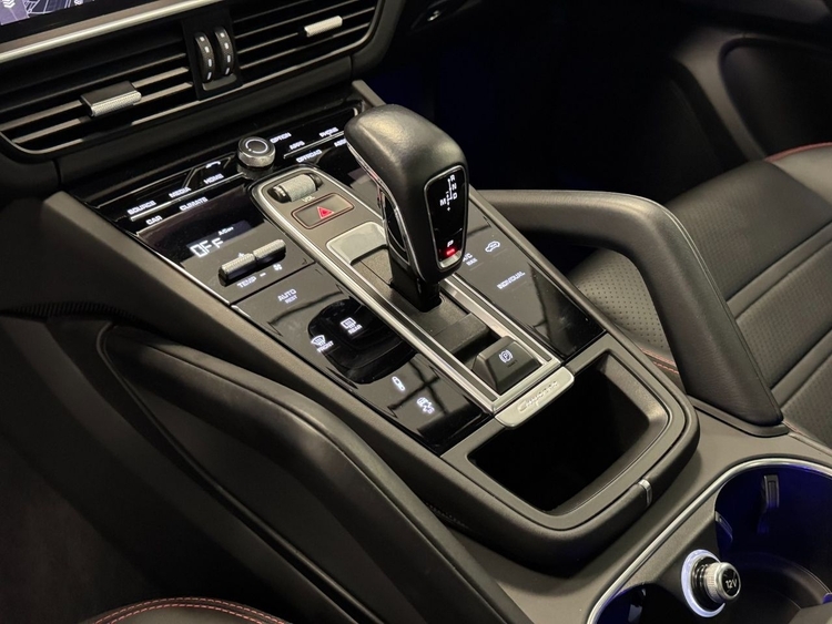 Porsche Cayenne CAYENNE COUPÉ E-HYBRID foto 27