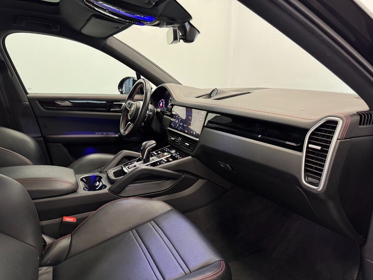 Porsche Cayenne CAYENNE COUPÉ E-HYBRID foto 29