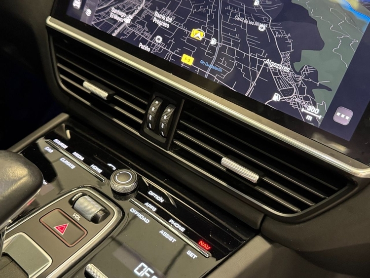Porsche Cayenne CAYENNE COUPÉ E-HYBRID foto 37