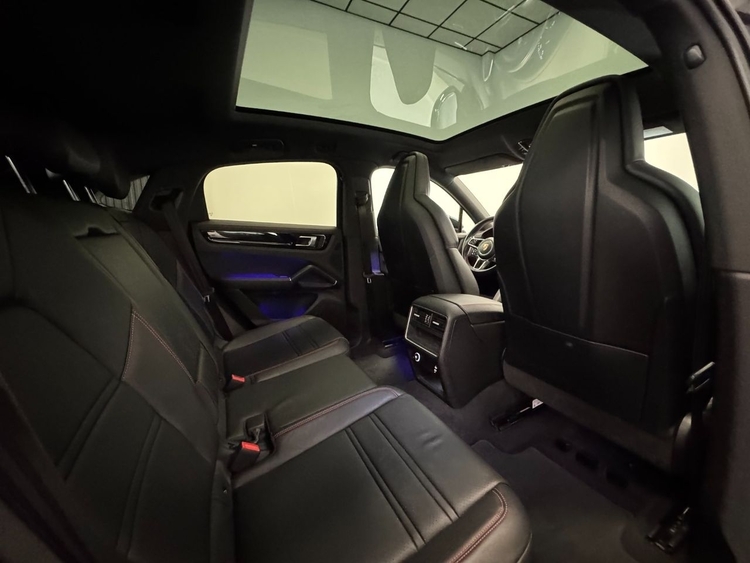 Porsche Cayenne CAYENNE COUPÉ E-HYBRID foto 41