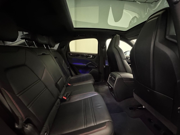 Porsche Cayenne CAYENNE COUPÉ E-HYBRID foto 42