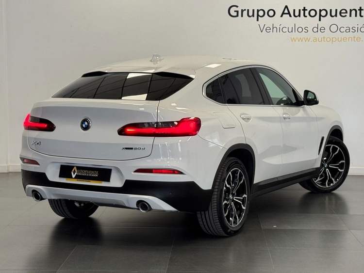 BMW X4 XDRIVE 20D foto 4