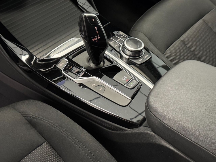 BMW X4 XDRIVE 20D foto 25
