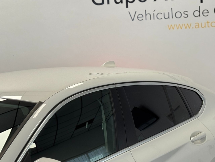 BMW X4 XDRIVE 20D foto 48