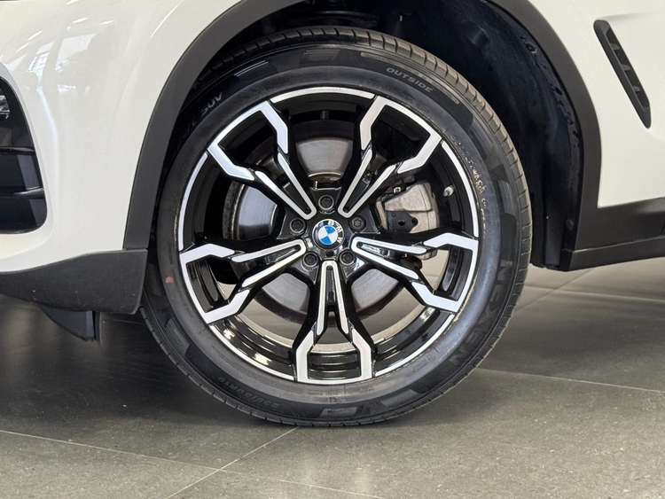 BMW X4 XDRIVE 20D foto 50