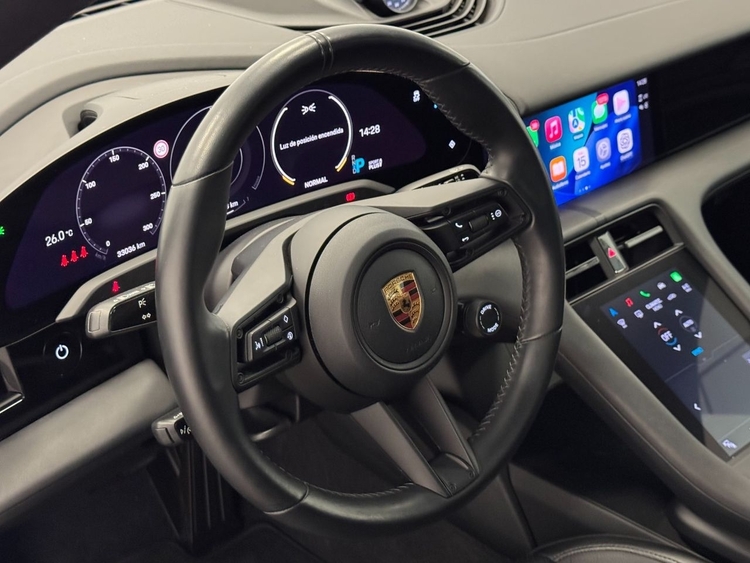 Porsche Taycan TAYCAN foto 18