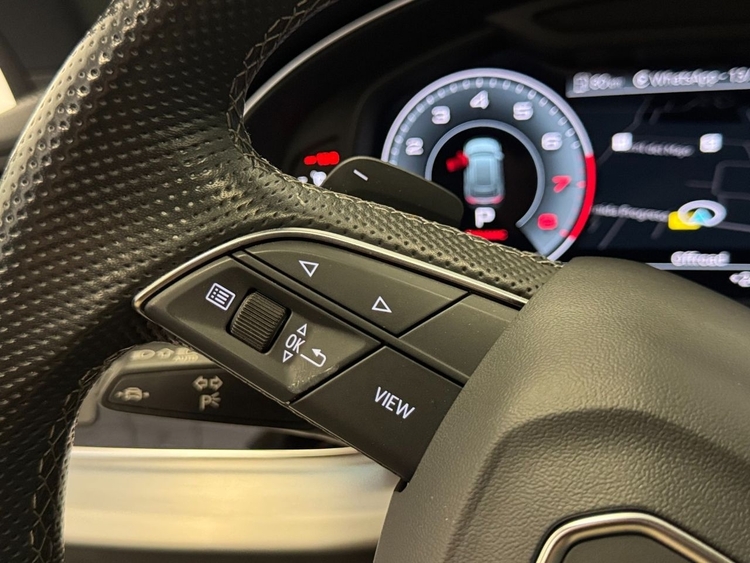 Audi Q8 55TFSI BLACK LIMITED  foto 26