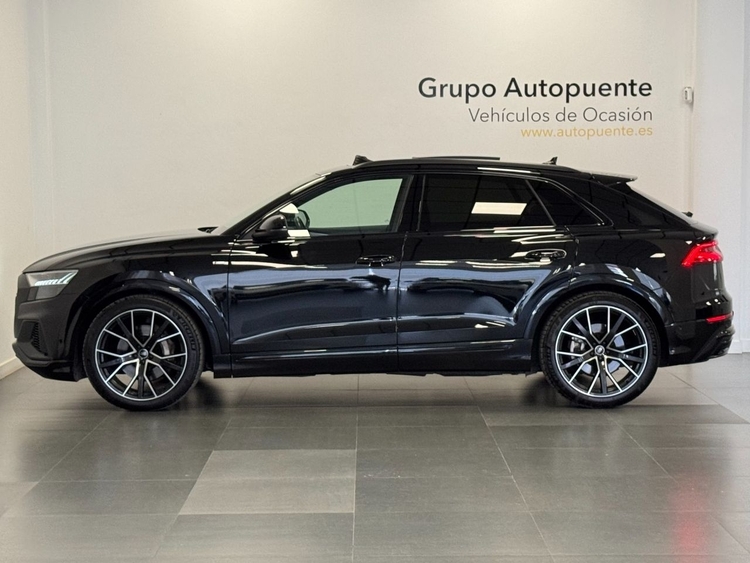 Audi Q8 55TFSI BLACK LIMITED  foto 6