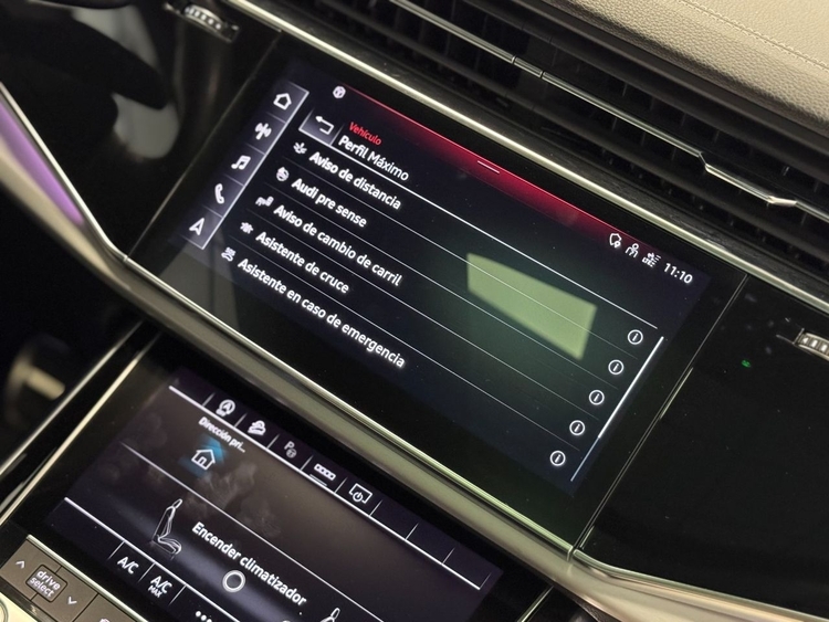 Audi Q8 55TFSI BLACK LIMITED  foto 44