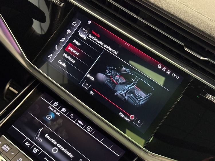 Audi Q8 55TFSI BLACK LIMITED  foto 46