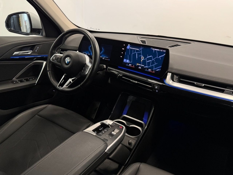 BMW X1 SDRIVE 18D foto 12