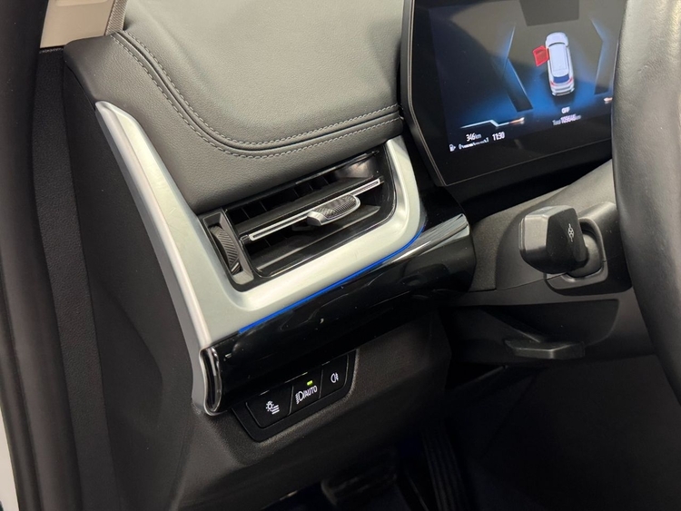 BMW X1 SDRIVE 18D foto 18