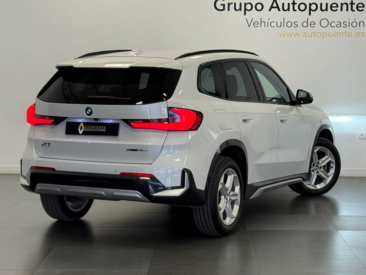 BMW X1 SDRIVE 18D foto 4