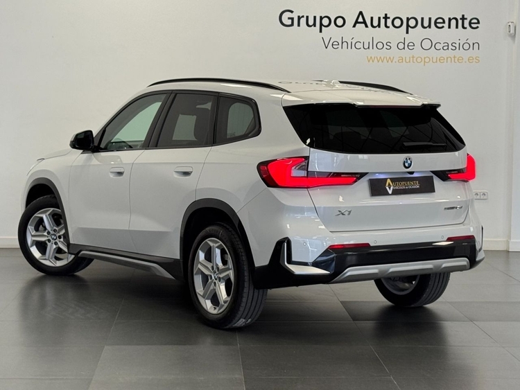 BMW X1 SDRIVE 18D foto 5