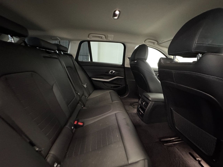 BMW Serie 3 320D  foto 48