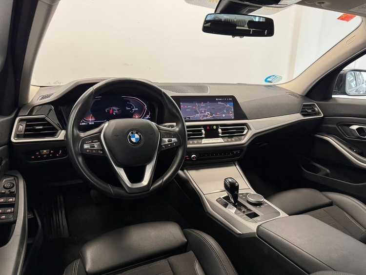 BMW Serie 3 320D  foto 9