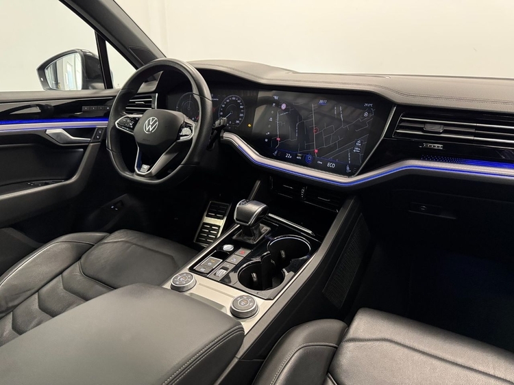 Volkswagen Touareg R V6 462CV foto 12