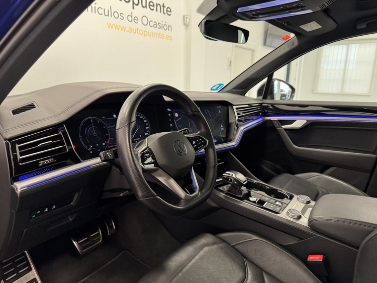 Volkswagen Touareg R V6 462CV foto 14