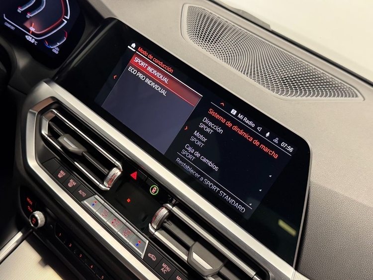 BMW Serie 3 SERIE 320D foto 36