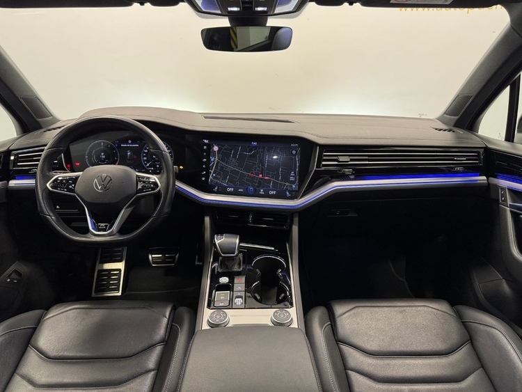 Volkswagen Touareg R 3.0 V6 462CV E-HYBRID foto 25