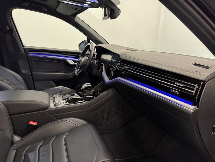 Volkswagen Touareg R 3.0 V6 462CV E-HYBRID foto 27