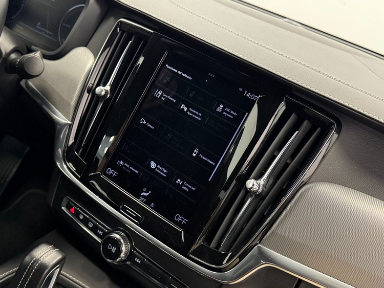 Volvo S90 T8 RECHARGE R-DESIGN foto 36