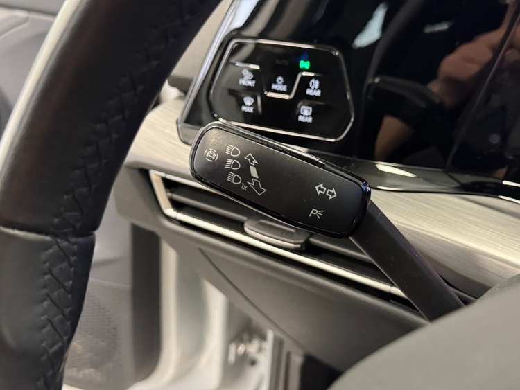 Volkswagen Golf E-HYBRID 204CV DSG foto 21