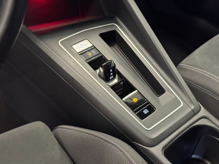 Volkswagen Golf E-HYBRID 204CV DSG foto 27