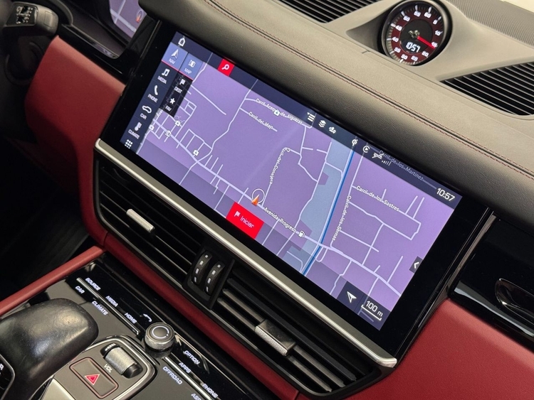 Porsche Cayenne CAYENNE foto 38