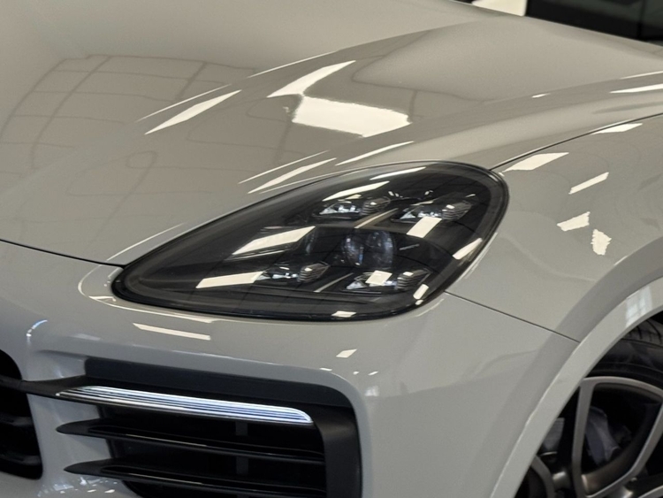 Porsche Cayenne CAYENNE foto 54
