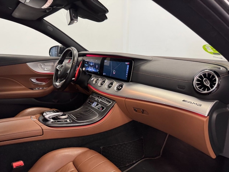 Mercedes Clase E 220D AMG foto 19