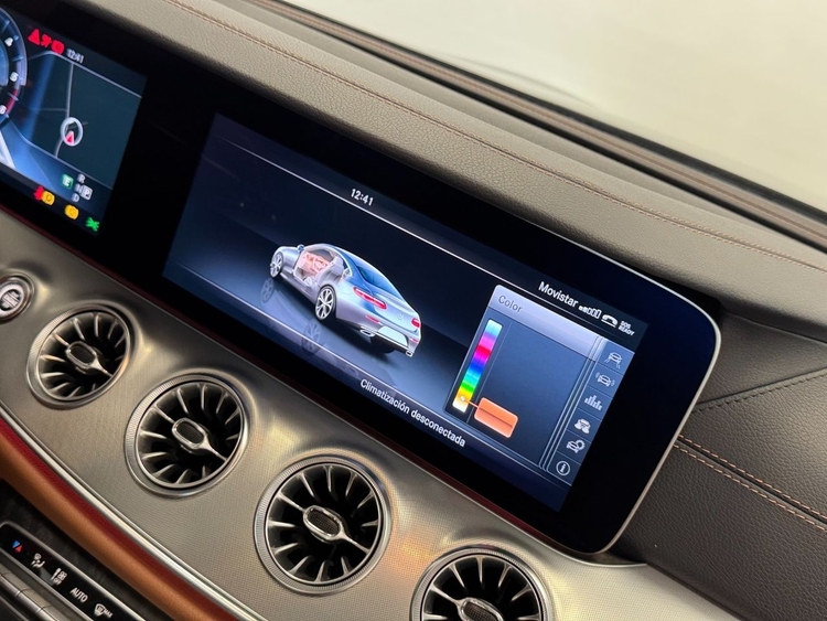 Mercedes Clase E 220D AMG foto 30