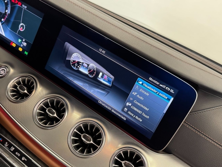 Mercedes Clase E 220D AMG foto 31