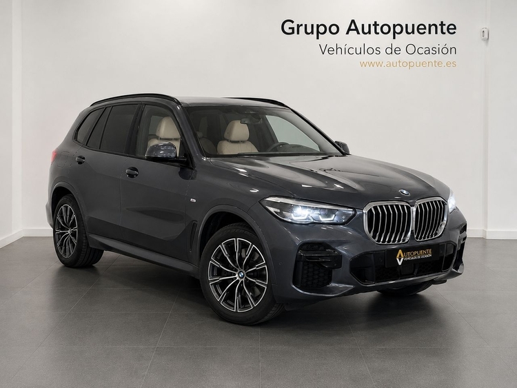 BMW X5 XDRIVE 45E foto 2