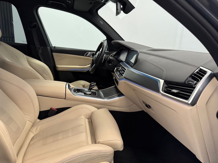 BMW X5 XDRIVE 45E foto 30