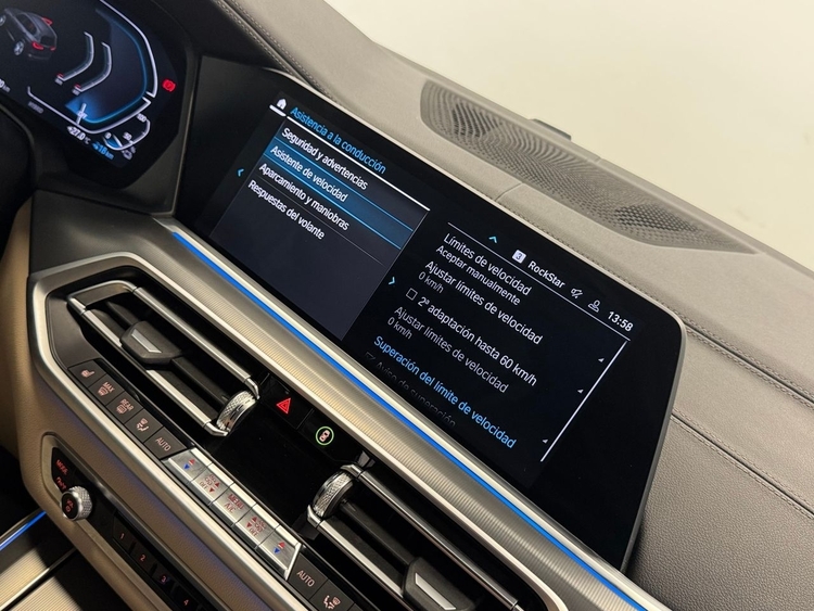 BMW X5 XDRIVE 45E foto 38