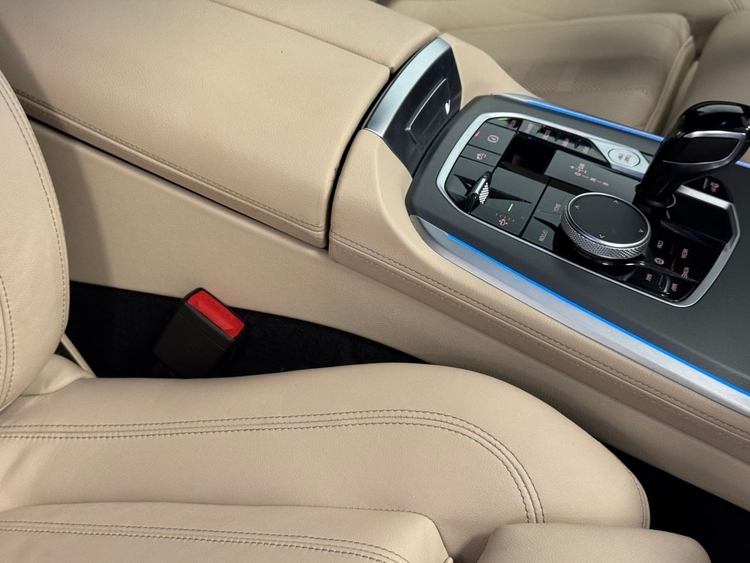 BMW X5 XDRIVE 45E foto 48