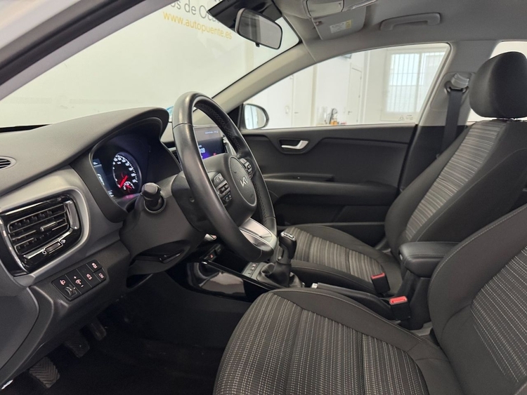 Kia Stonic KIA STONIC MHEV DRIVE foto 15