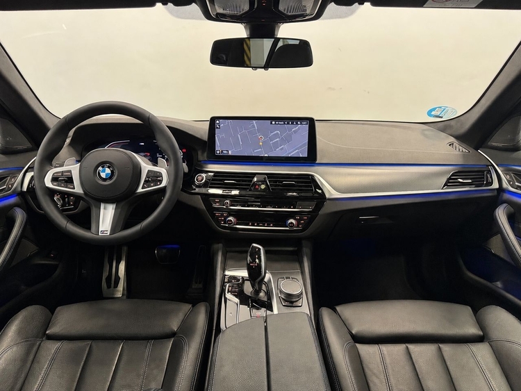 BMW Serie 5 540D M XDRIVE foto 9
